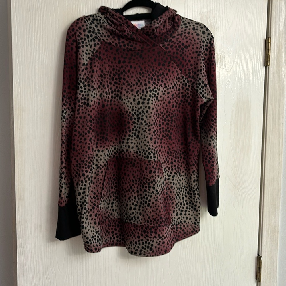 Large LuLaroe Hacci material Amber